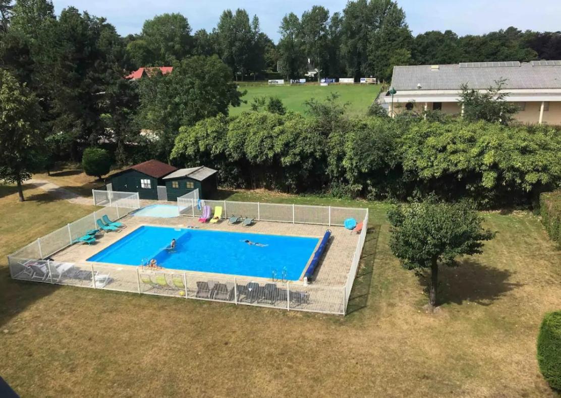 Appartement Avec Terrasse & Piscine Chauffee Condette Kültér fotó