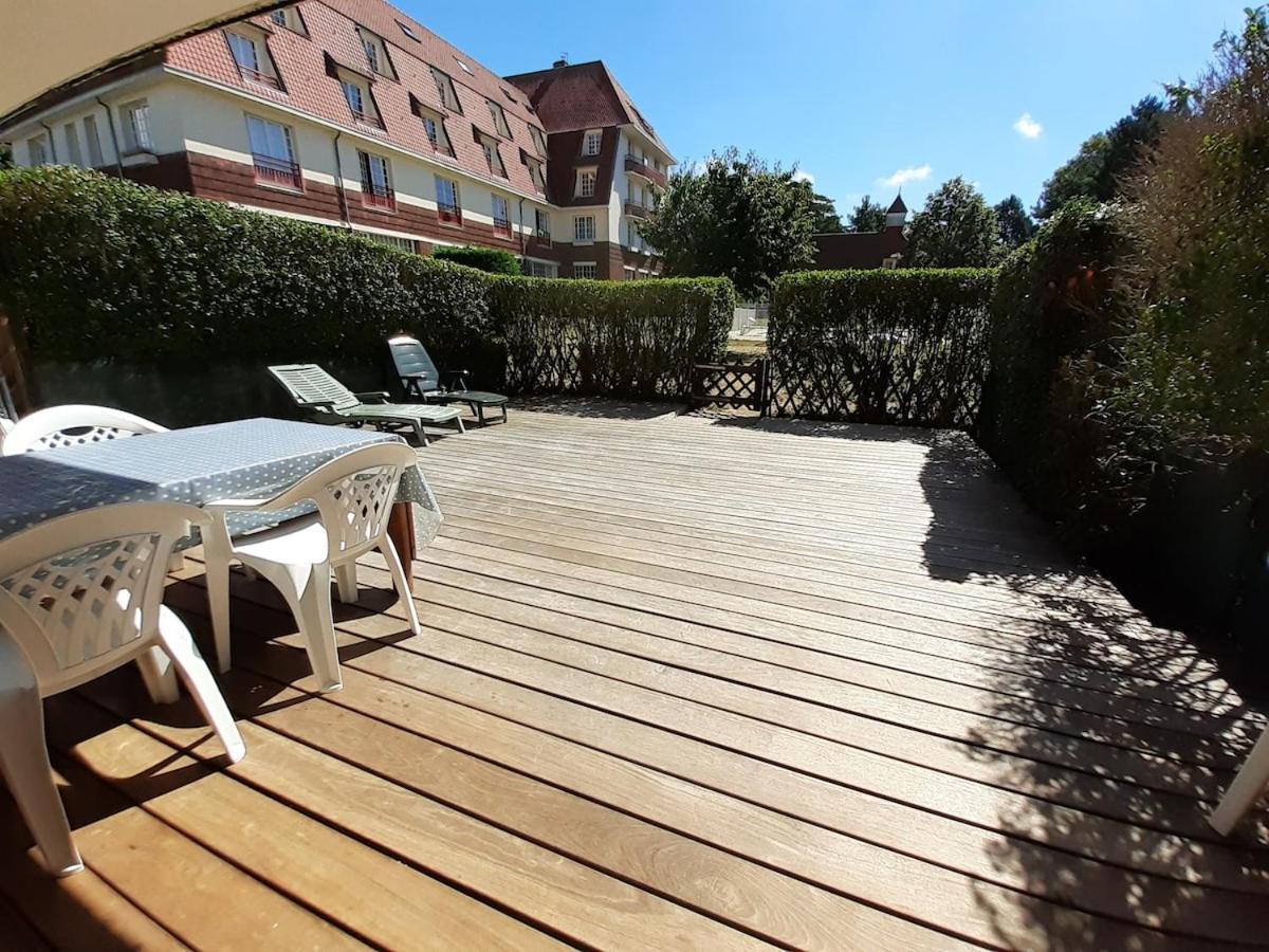 Appartement Avec Terrasse & Piscine Chauffee Condette Kültér fotó